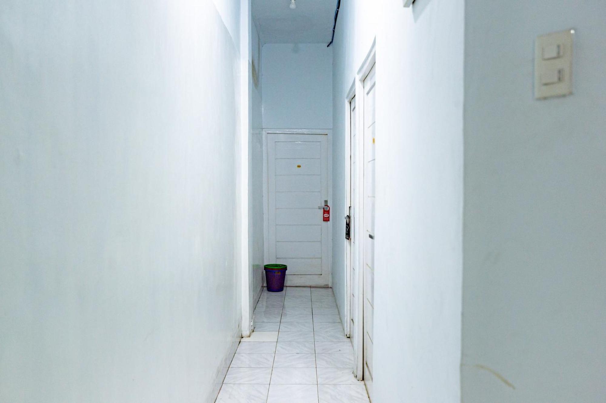 Hotel Reddoorz Near Rsud Dr Pringadi 3