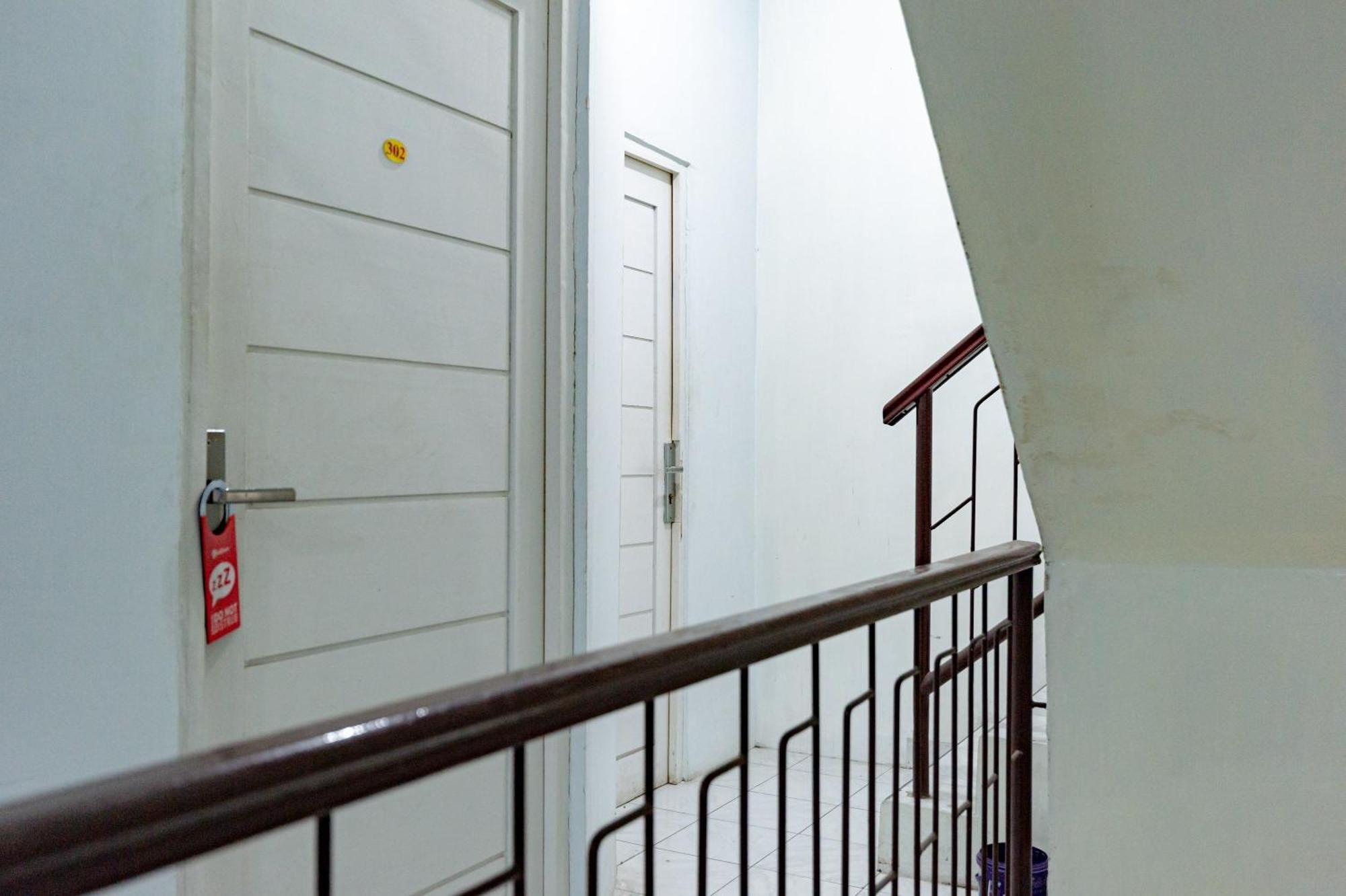 Hotel Reddoorz Near Rsud Dr Pringadi 3 Medan